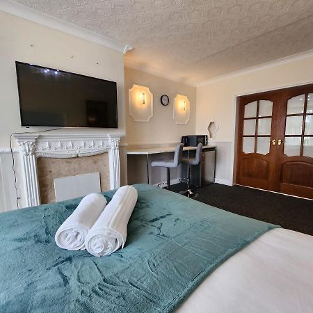 Sheldon Shared House Hotel Solihull Exterior foto