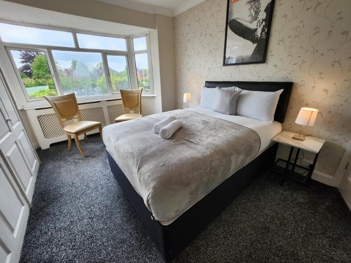 Sheldon Shared House Hotel Solihull Exterior foto